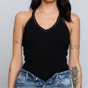 #140 black studded V-neck stretch tank